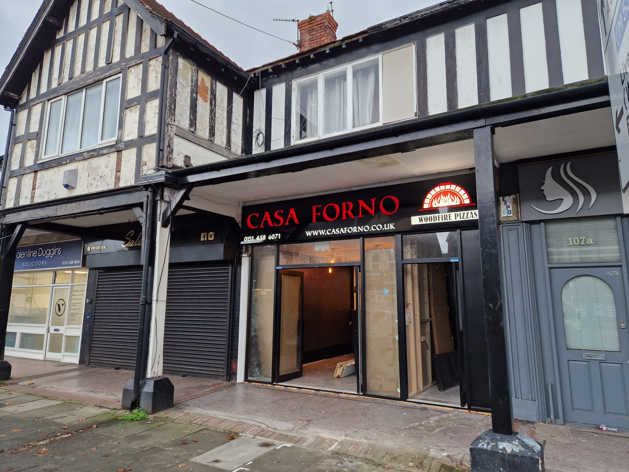 Illuminated restaurant fascia sign by Total Sign Solutions